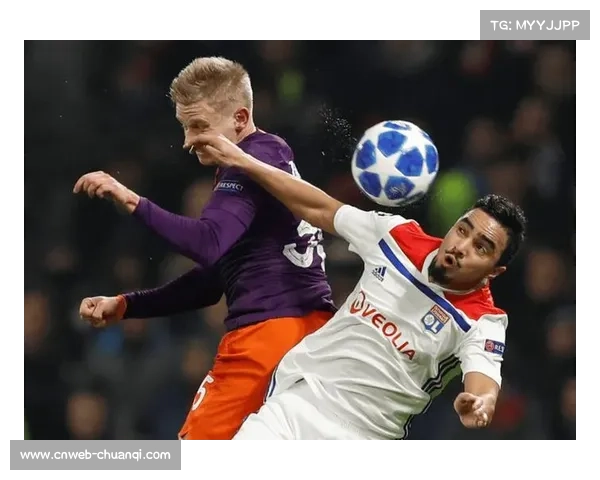 摩纳哥1-3里昂，客场逆转取关键三分