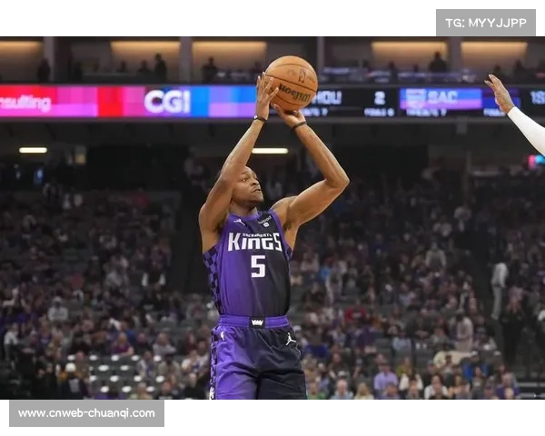 直播花絮：球员球鞋颜色争议，联盟审查